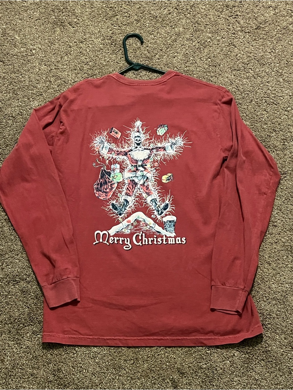 Old Row EUC Red 'Merry Christmas' Graphic Long Sleeve Tee